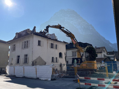 Abbruch MFH Bankstrasse Glarus